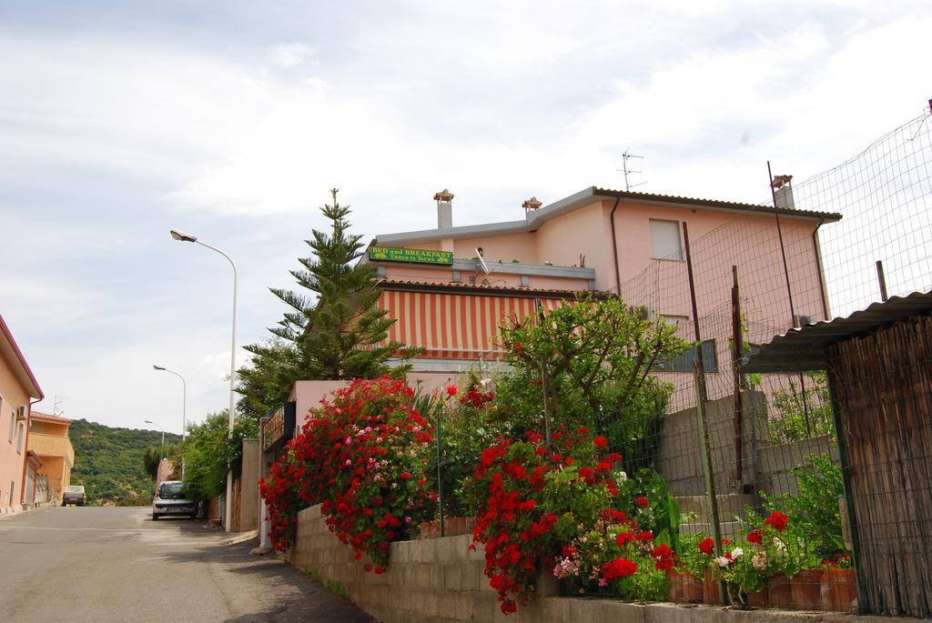 Tanca Is Torus Bed & Breakfast Teulada Dış mekan fotoğraf